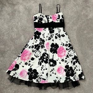 🌴Host Pick🌴Sleeveless Floral Print Dress